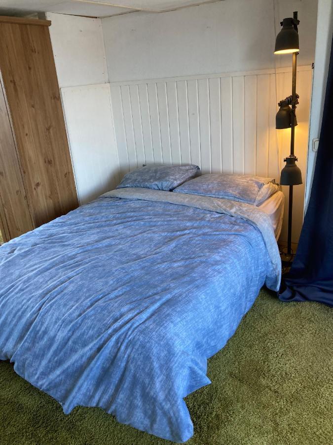 Zoeterwoude Luc'S Place, Waterbed Grote Kamer מראה חיצוני תמונה